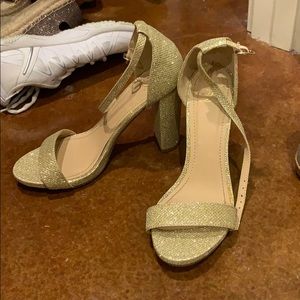 Sparkly gold heels